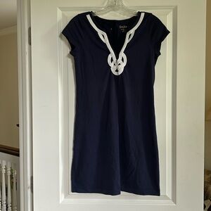 Lilly Pulitzer dress sz S. Good used condition, no smk home.